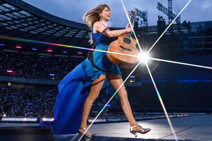 taylor swift's huge net worth after sold-out era's tour as she announces end date
