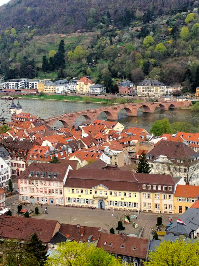 When your travels takes you to the cruise ports of Germany (Cochem, Trier, Koblenz, Cologne, etc.) let us show you the best things to see and do there.
