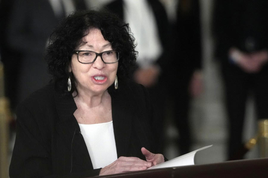 sotomayor rips thomas’s bump stocks ruling in scathing dissent read from bench