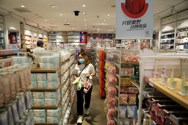 アングル：中国で安売り店が躍進、近づく「日本型デフレ」の足音
