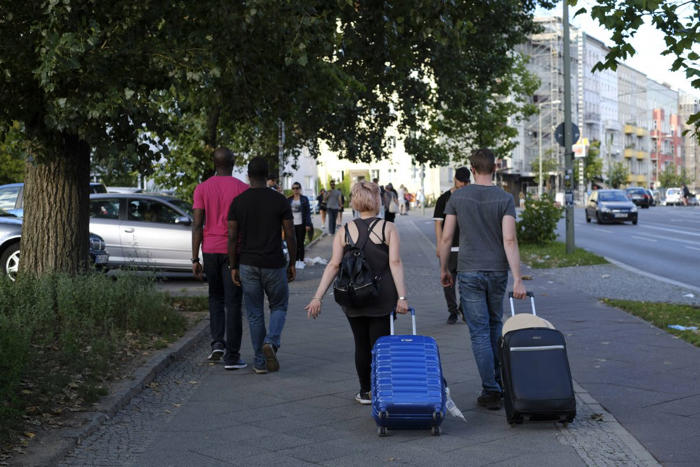 airbnb: berlin-urlauber nimmt kein blatt vor den mund – „ihr seid doch verrückt“
