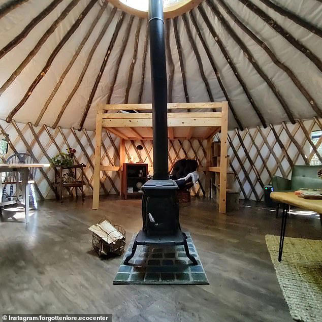 maine brothers build off-the-grid yurt in the forest by themselves