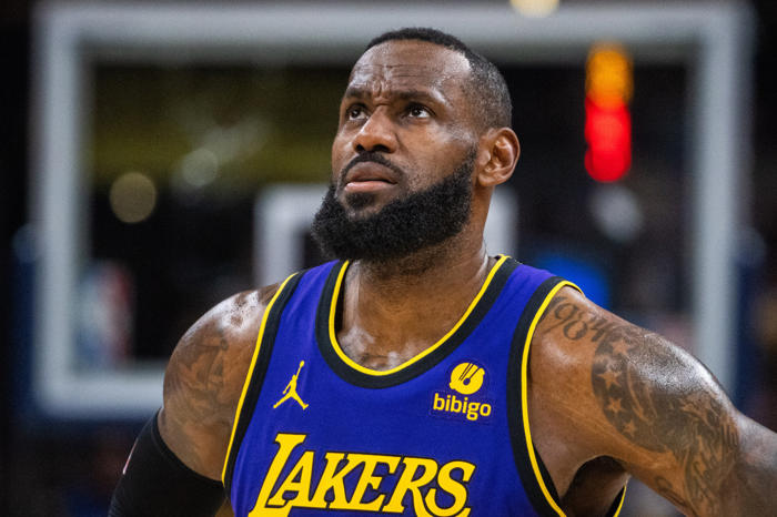 how to, lebron james' top critic tells him how to feel about dalton knecht to lakers