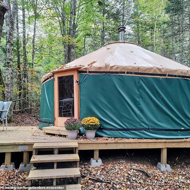 Maine brothers build off-the-grid yurt in the forest by themselves