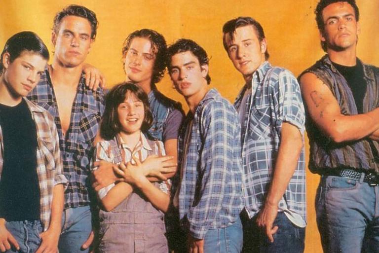 <p>Although few could imagine <i>The Outsiders </i>without its iconic ensemble cast, Fox decided to take a risk and make a television show with all new actors anyway. The show was set to air in 1990 and had a young cast of mostly unrecognizable faces. However, some actors, including Billy Bob Thorton, David Arquette, and Jay R. Ferguson, had appearances. </p> <p>While the premiere of the show had a short introduction by Bart Simpson and was well-received, the program was canceled after just 13 episodes. </p>