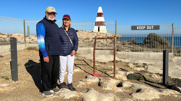 robe's obelisk on brink as council decides not to step in to save historic coastal landmark