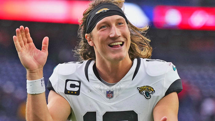 trevor lawrence contract: here's why jaguars qb landed record deal despite underwhelming start to career