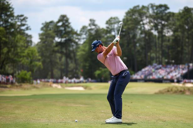 PINEHURST, NORTH CAROLINA - JUNE 13: Sam Bairstow of England plays his shot from the sixth tee during the first round of the 124th U.S. Open at Pinehurst Resort on June 13, 2024 in Pinehurst, North Carolina. (Photo by Jared C. Tilton/Getty Images)