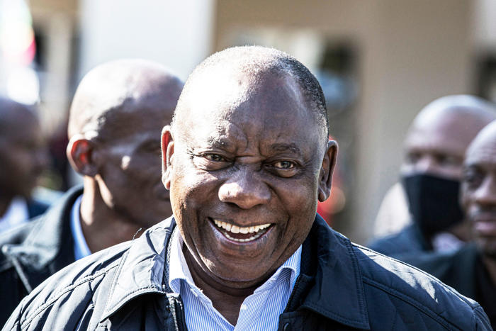 sudáfrica reelige como presidente a cyril ramaphosa, del anc