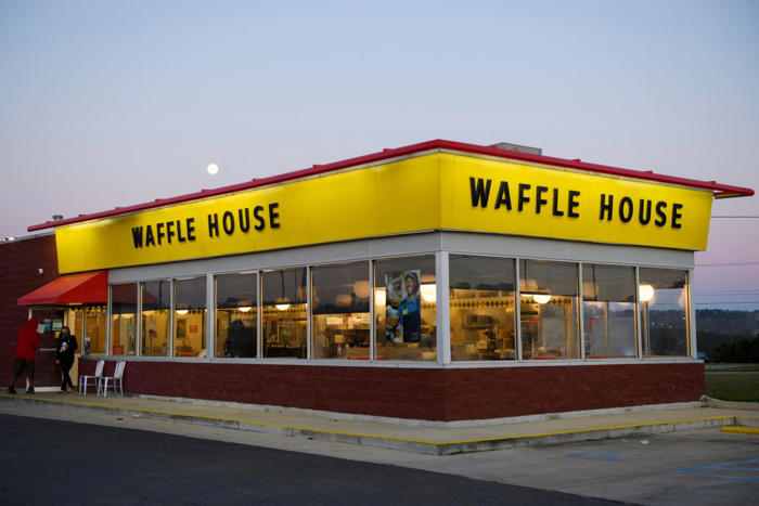 waffle house customers to see higher prices as company increases worker pay