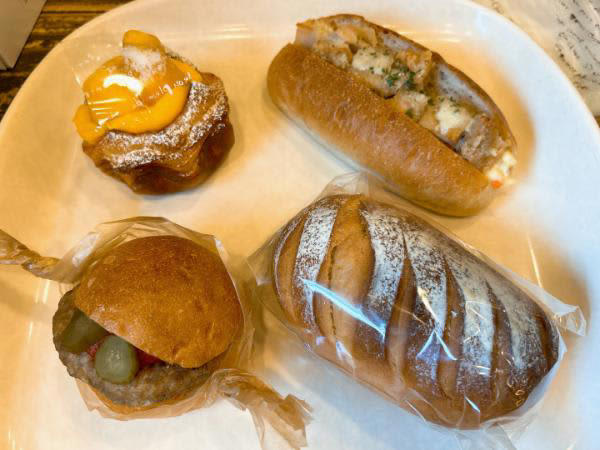 総菜パンが人気！ハンバーガーのバンズが美味「クロシェット」北仙台