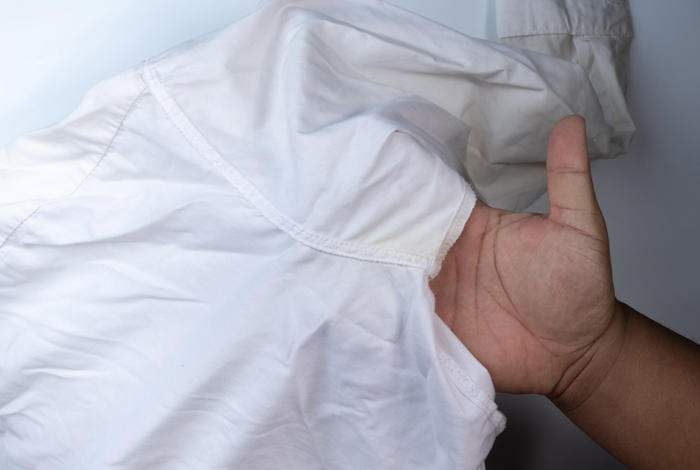 el efectivo método para dejar la ropa blanca como nueva sin necesidad de usar cloro
