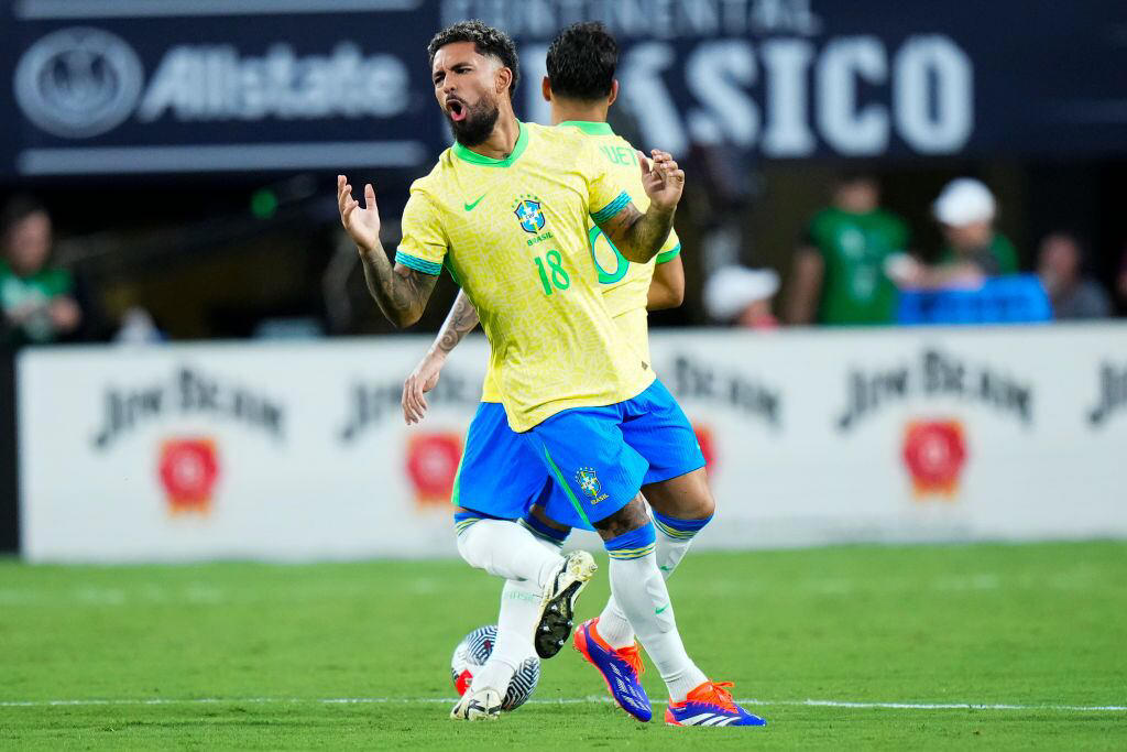 ronaldinho hizo grave afirmación sobre brasil para la copa américa; ¿influye en la selección colombia?