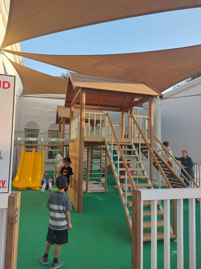 child-friendly dubai restaurants: family spots offering play areas, art classes and more