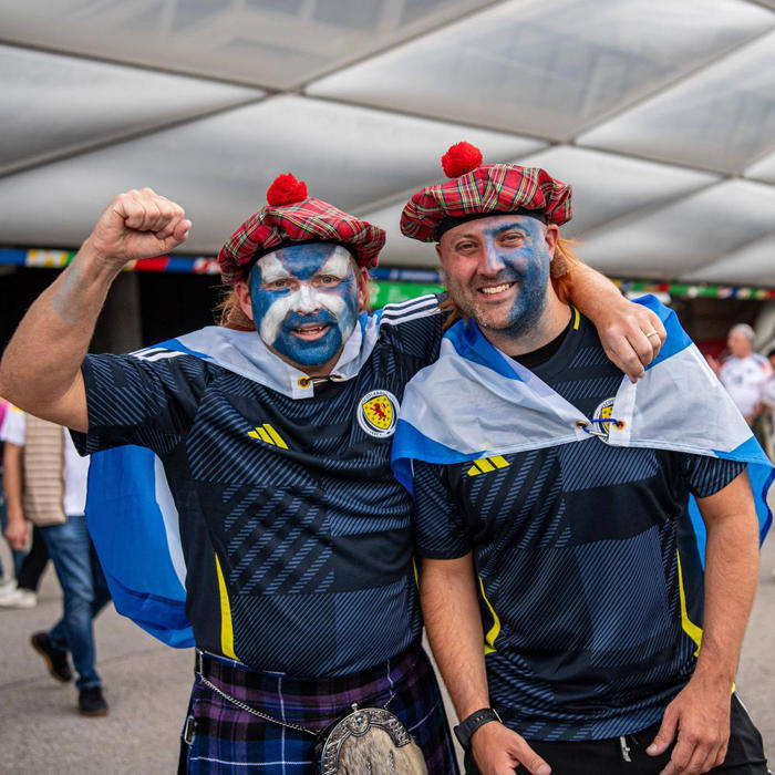 schottische fans leben fußballkultur: die „tartan army“ ist ein segen für diese em