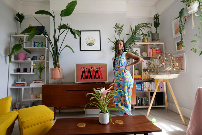 what i rent: i turned my compact £1,150pcm london flat into a colourful dopamine dream
