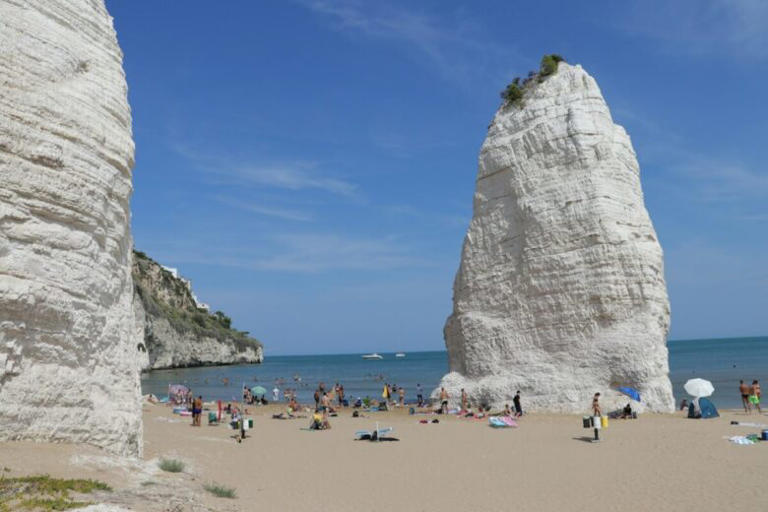 Dietro a questo incantevole Borgo di mare si cela una leggenda di amore ...