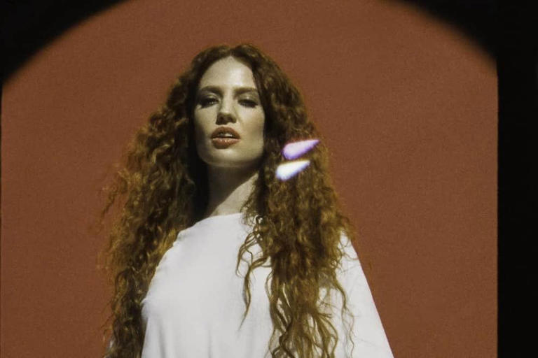 Pop star Jess Glynne is set to return to Yorkshire coast tonight for her third headline show at Scarborough Open Air Theatre.