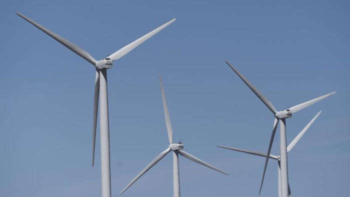 up to 300 wind turbines to be constructed on nsw southern coastline