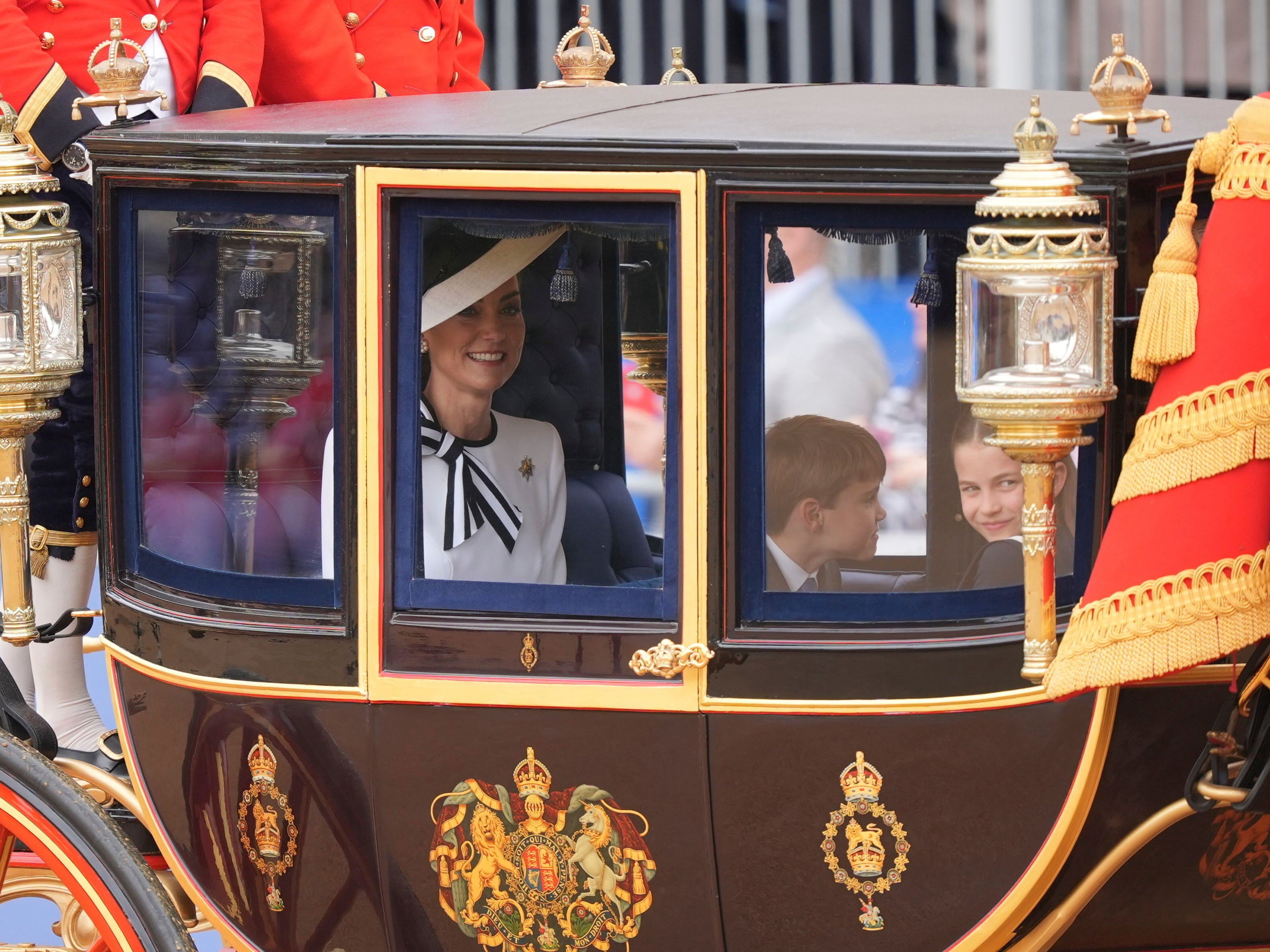 Prinzessin Kate erstmals wieder in der Öffentlichkeit bei Londoner Parade