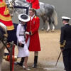 Video shows Princess of Wales exiting carriage in first appearance since cancer diagnosis<br>