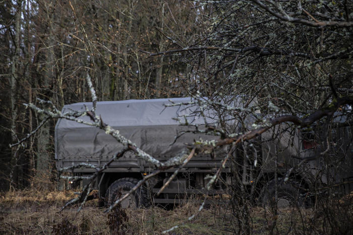 wypadek przy granicy z białorusią. żołnierze trafili do szpitala po spotkaniu z żubrem
