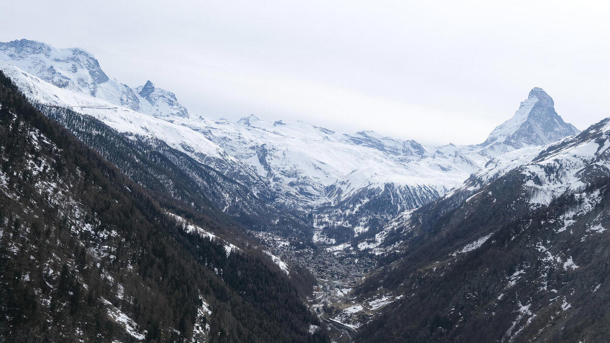 ski alpin : les organisateurs des épreuves de zermatt et cervinia mis en examen pour « délit environnemental »