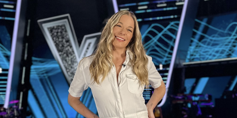 everyone is obsessed with leann rimes's outfit for her last day filming 'the voice uk'