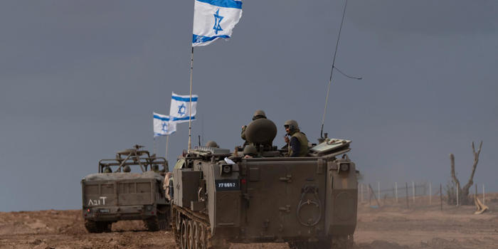 åtta israeliska soldater dödade i explosion i rafah