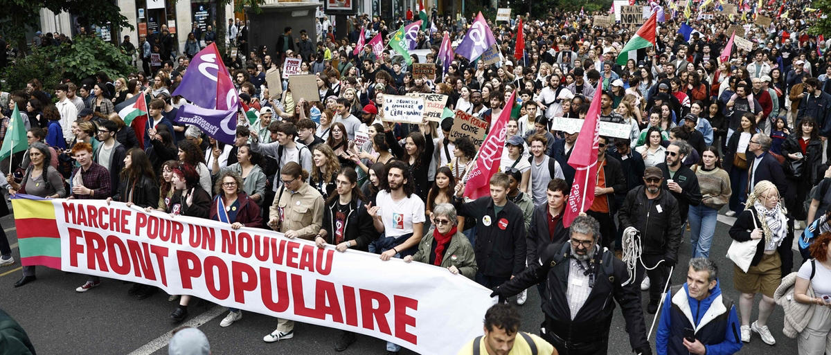 francia, centinaia di migliaia sfilano contro l’ultradestra di marine le pen