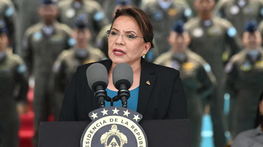 presidenta de honduras, xiomara castro, anuncia medidas 