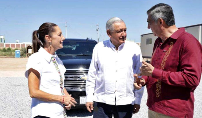 amlo y claudia sheinbaum supervisan avance de nueva sede de aduanas en nuevo laredo, tamaulipas