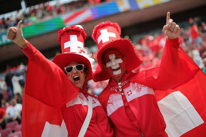 „super sympathische geste!“: kvb begeistert die schweiz-fans – abstimmung spricht deutliche sprache