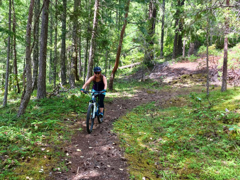 'Ride back in time': Bike Oregon’s Santiam Wagon Road for history ...