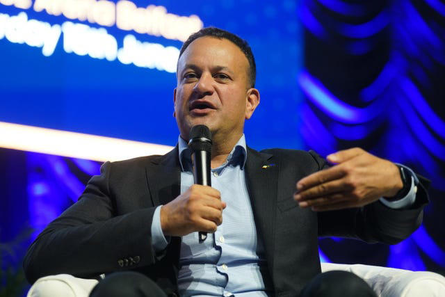 apologies could begin to change hearts and minds over unity – varadkar