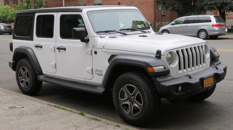 the best years for jeep wrangler (and some to steer clear of)