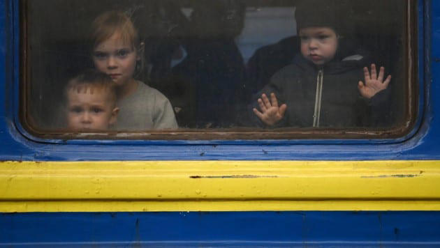 „kinder in russischen lagern streng bestraft“