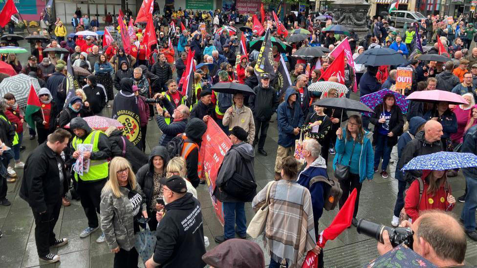 scargill joins rally marking 40 years since orgreave