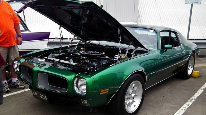 5 facts about the 1971 pontiac firebird probably only hardcore car fans know
