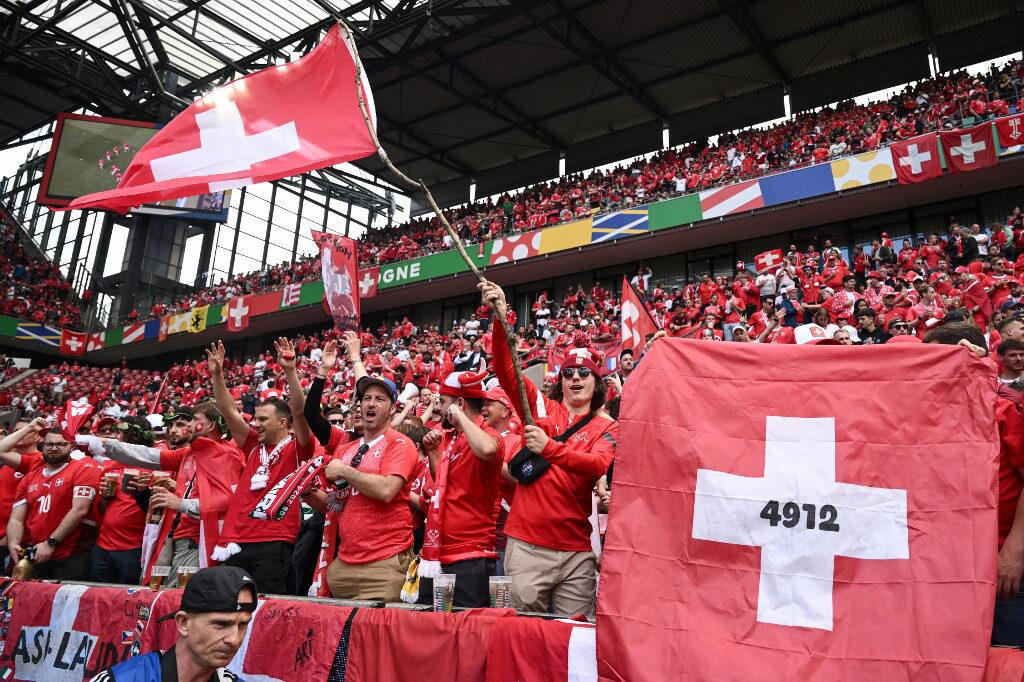 ‘สวิตเซอร์แลนด์’ เปิดหัวสอย ‘ฮังการี’ 3-1 ประเดิมเก็บ 3 แต้มแรก