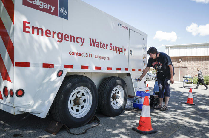 calgary declares state of local emergency amid prolonged water main repairs