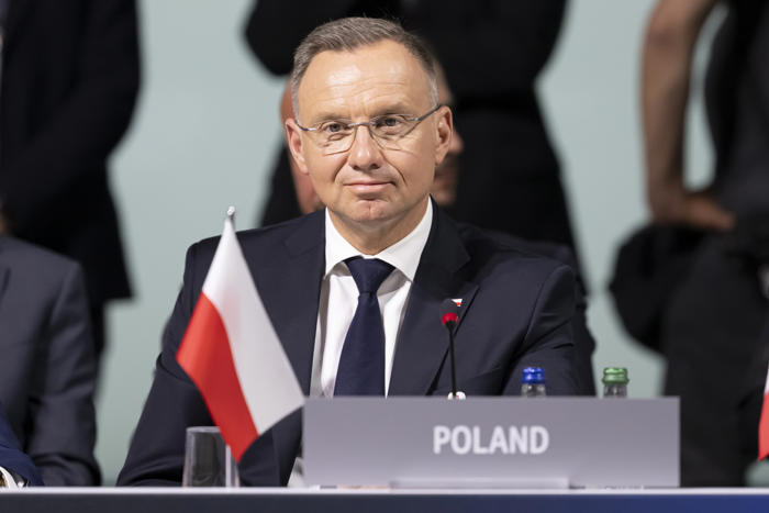 polonia abre la posibilidad a un acuerdo de paz 