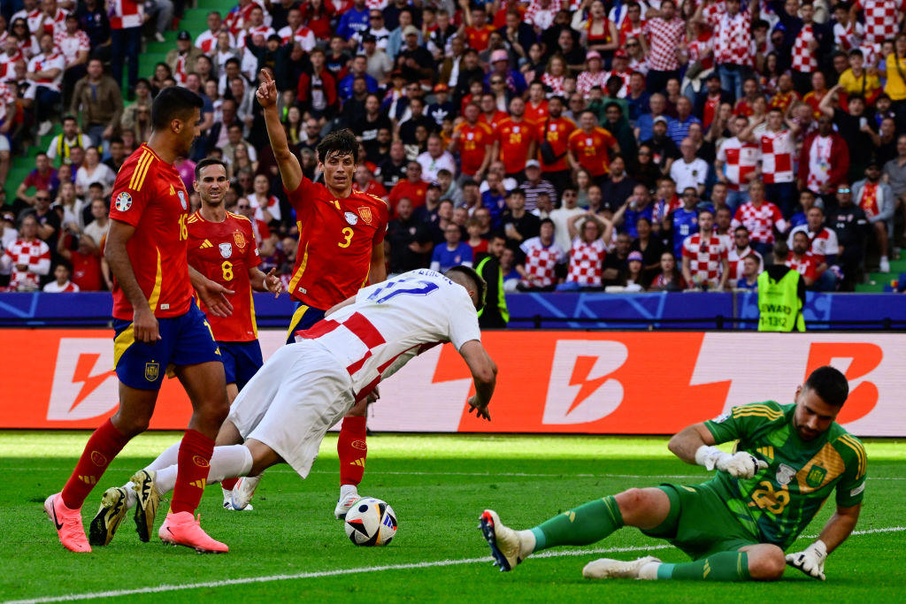 why rodri was not sent off by var for cynical foul in spain's euro 2024 win