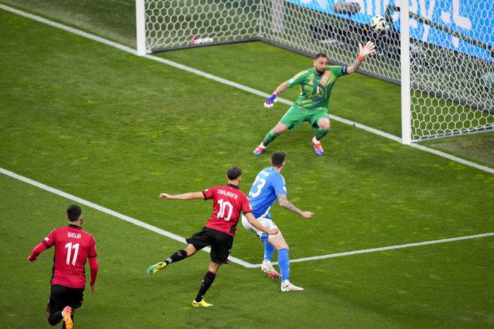 albania scoret etter 23 sekunder mot italia – raskeste mål i em-historien