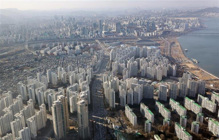 무주택자 ‘악몽’ 재현되나...다시 치솟는 ‘서울 아파트’ 값