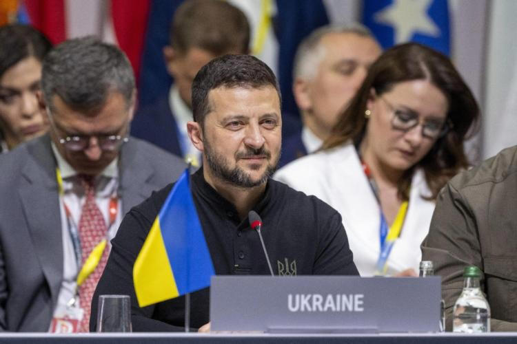 guerre en ukraine. en suisse, zelensky promet de faire des propositions de paix à la russie