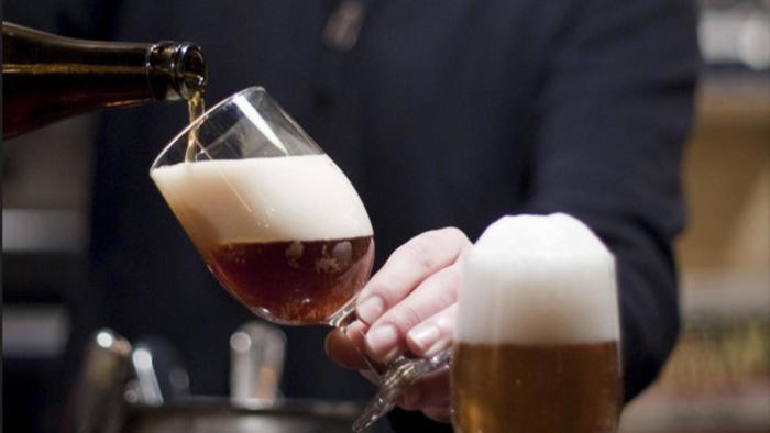 borja sanciona a la empresa que aseguró que vendería el litro de cerveza en un festival a 2,10