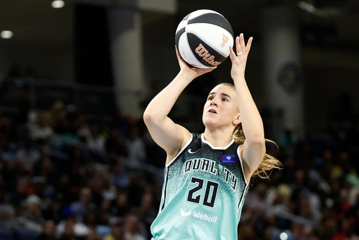sabrina ionescu drained a logo 3-pointer against the liberty in front of lebron james and damian lillard