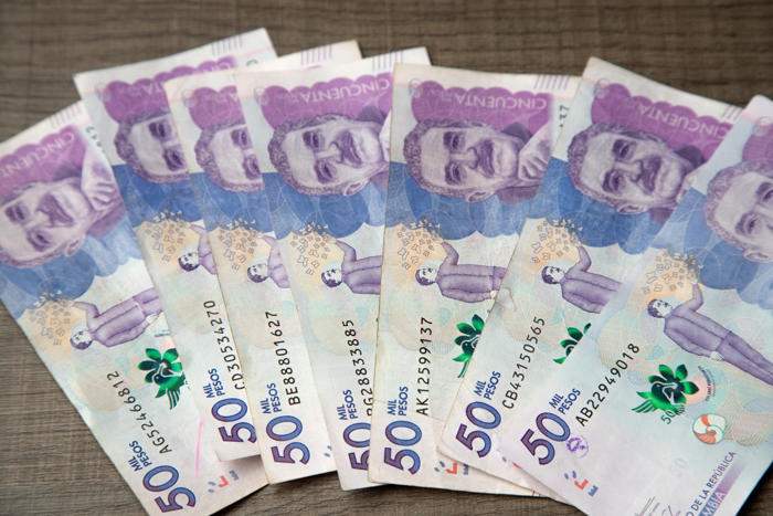 ¿cuánto son 500 dólares en pesos colombianos hoy, miércoles 26 de junio de 2024?