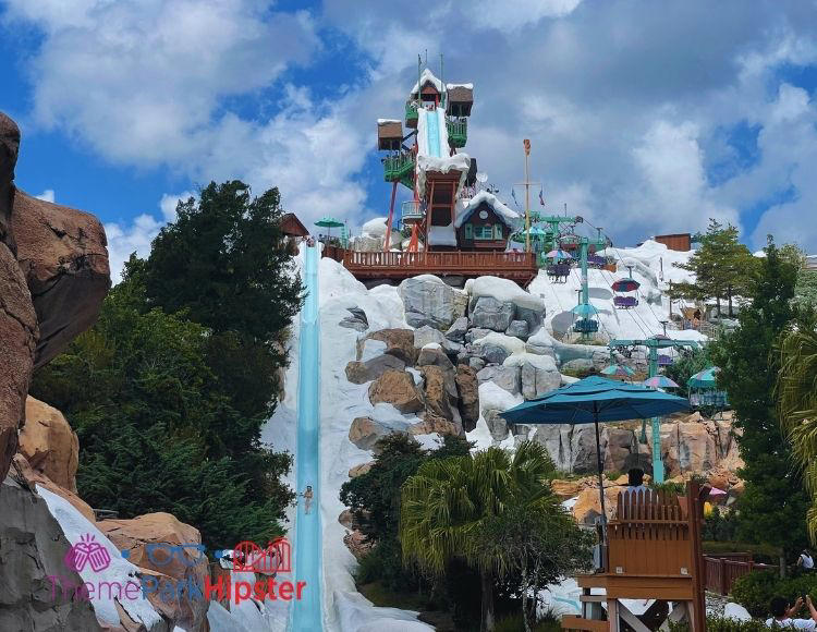 Where are all the Disney parks located? (Disney theme parks to put on ...